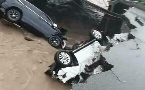 （影）北京重災後 東北「接棒」!  暴雨一路向北  橋梁塌陷 災民撤離竟還被收費
