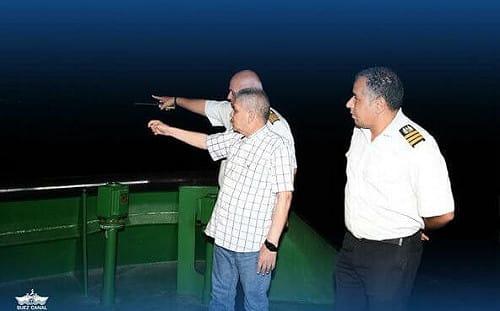 蘇伊士運河拖船遭油輪撞擊後沉沒 6船員獲救1人仍下落不明