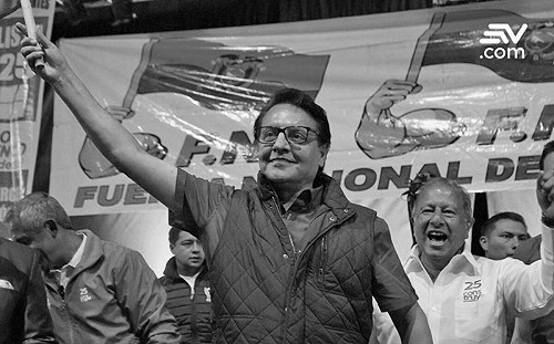 （影）厄瓜多大選前夕 總統候選人遭槍擊瞬間曝光