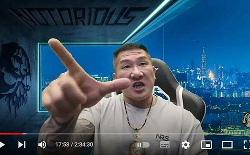 館長批都在Cosplay立委 賴品妤：會被花瓶困住的只能是你不會是我