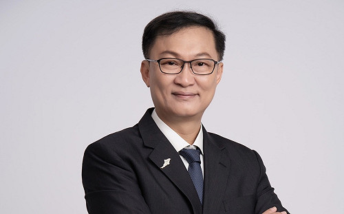 潘孟安論文通過複查　前幕僚轟王鴻薇抹黑：高師大給2個月  潘38天就提交