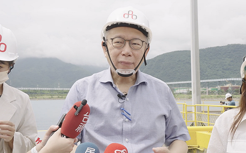 諷賴清德「努力轉彎」 柯文哲：務實台獨工作者 現在只務實、後面不見了