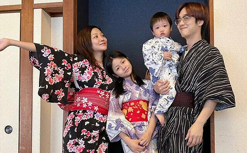 萌弟「證件快照」初體驗表情超吸睛！成品出爐全家笑翻