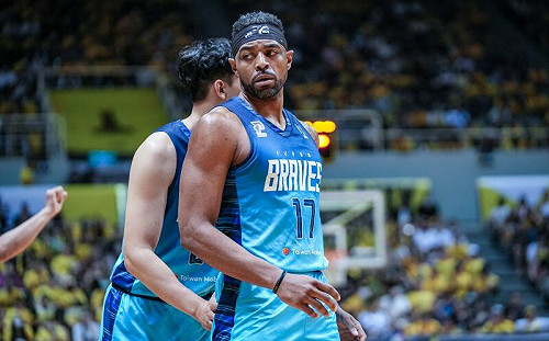 上屆冠軍賽一度遭棄用　勇士仍與辛特力續約