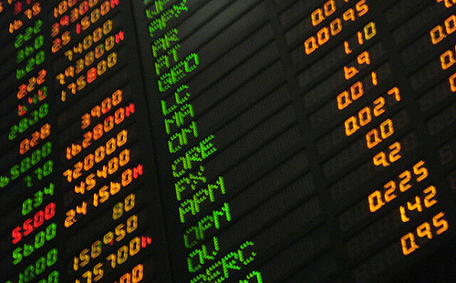 蔡明芳觀點》證交所不查嗎？市場價格重挫 顯示對智冠、榮剛換股決策的不信任