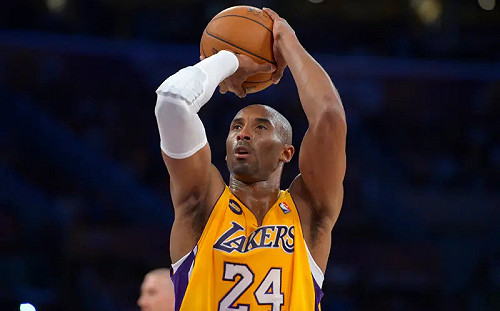 黑曼巴雕像何時揭幕？湖人公布時間