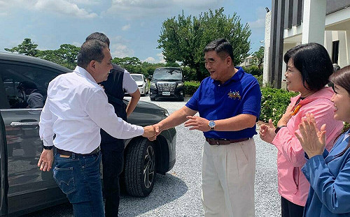 郭台銘宣布參選  張嘉郡：父親張榮味態度不變「整合 團結才能贏」  