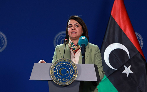 她犯下了大忌! 利比亞外長被停職 只因做了這件事........