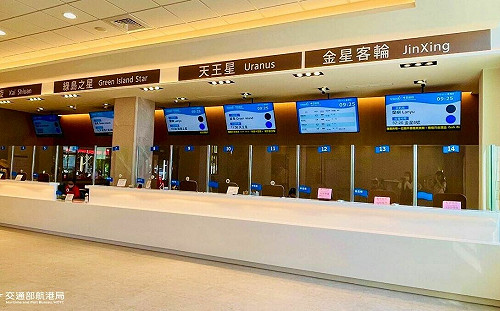 居住、工作地或上班途中任一區停班 可休颱風假