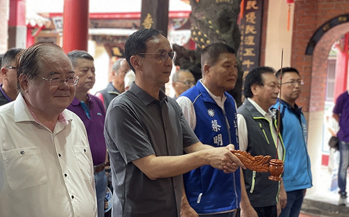 一顆進口蛋補助32元？朱立倫點名賴清德：會通過這樣的案子嗎？