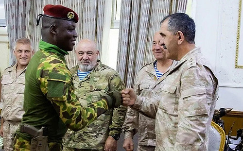 俄法西非角力？ 搶瓦格納地盤 俄國副防長訪馬利 專家：牽動尼日政變