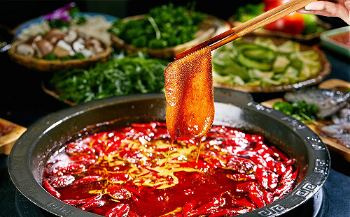 吃到「假貨」還賺到? 承認用鴨肉混充羊肉 陸企巴奴賠顧客3600多萬