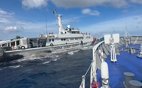 (影) 灰色地帶戰術「船頭穿越」 中國海警遭控違反兩項海事規則