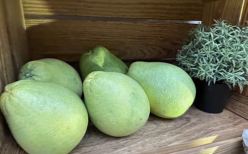 懶人包》中秋吃文旦！3大柚子熱量一次看懂  營養師：一次最多吃5至6瓣