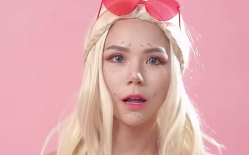 蕾拉花6小時變身夢幻芭比！「拒絕既定審美」網讚：做自己就對了