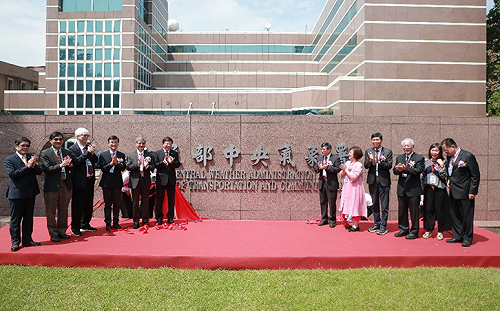 升格氣象署預報員有望調薪？王國材給答案了