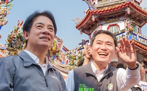 賴清德讚陳冠廷「英俊挺拔」祈願一同當選維護勝利方程式守護嘉義