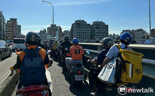 嚴重違規強制換「臨時駕照」！交通部：明年3月上路