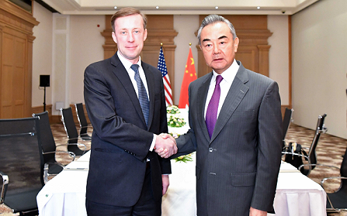 美國安顧問蘇利文會面王毅 提台海和平穩定重要性　