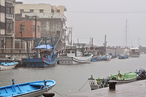 豪雨來襲  潘孟安呼籲農漁民嚴加防範