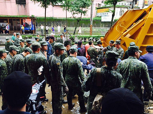 林全：啟動6月豪雨復建專案 動員國軍週一前復原