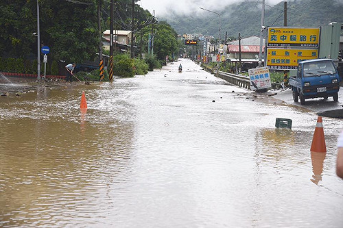 【快訊】因應豪雨 公路總局封閉中南部10路段