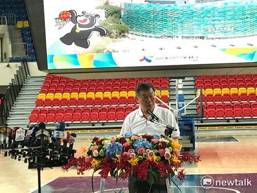 傅崐萁遭爆買周刊送縣民　柯文哲：錢怎麼來？
