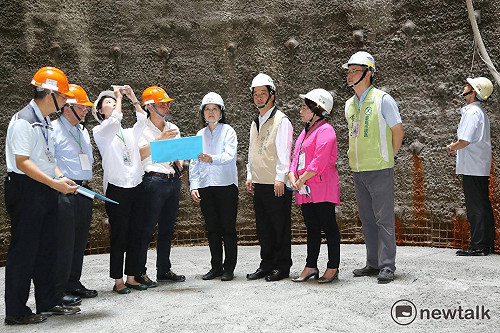 小英視察白河水庫 強調前膽水建設非做不可