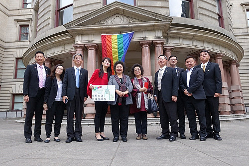 力推城市外交  高市府會參與波特蘭玫瑰節