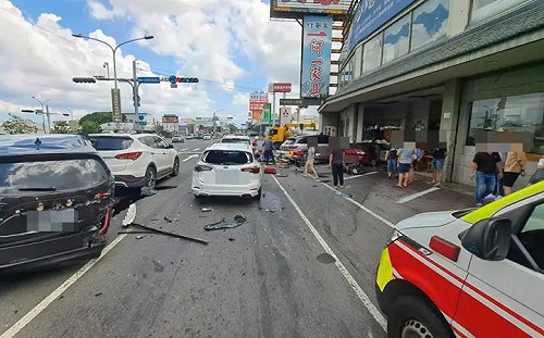 台南永康連環車禍！6人受傷緊急送醫