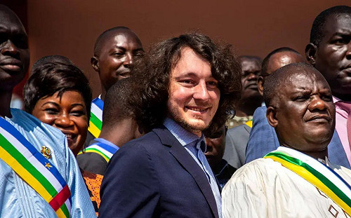 1號2號被幹掉 老三出頭了! 他掌控瓦格納黃金和鑽石帝國 曾被炸飛3手指....