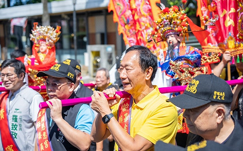 被藍白合邊緣化？ 郭台銘：三位參選人一直保持聯繫　