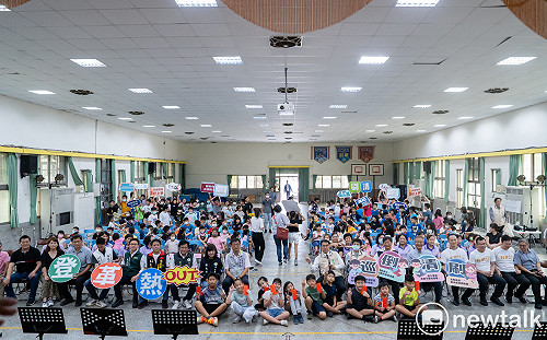 黃偉哲走入校園加強宣導 培養學生成為登革熱防治小尖兵