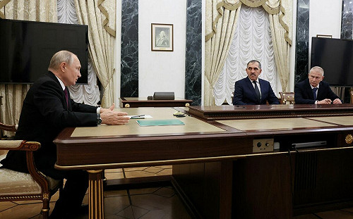 長官墜機他沒事! 新指揮官「白髮」晉見普丁  瓦格納部隊投入戰場