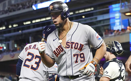 阿布瑞尤連2戰開轟！太空人險勝雙城晉級