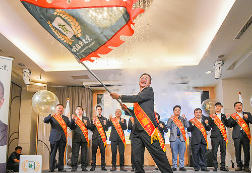 進軍國會起手式！ 台灣麻將最大黨全國推10區域及3不分區立委參選人