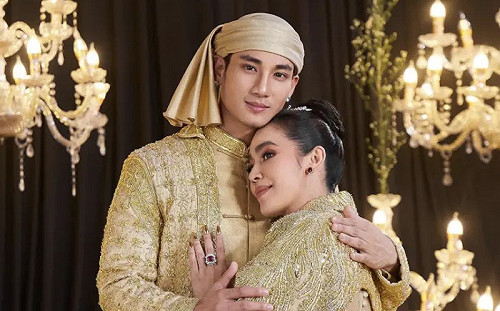 全球粉絲心碎！「地表最帥和尚」突曬婚紗照