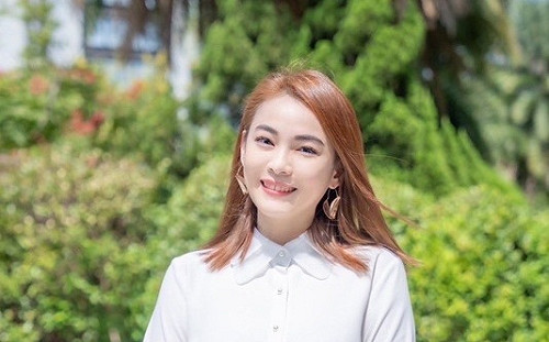 郭賴配擴編發言人團 資深媒體人黃怡文加入