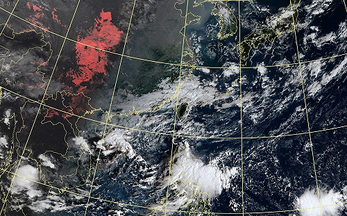 週一上班日東邊偶雨西邊晴 日夜溫差明顯晚間起霧