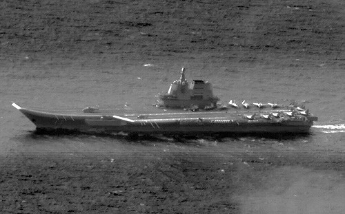 相隔兩個月！中國「山東號」又出巴士海峽 日防省：疑中國無人機「繞台」