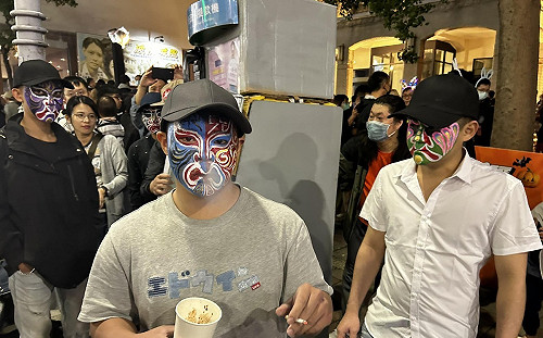 ｢新政治提款機｣先惹事？王婉諭：柯文哲偷換概念替黑衣人行徑開脫