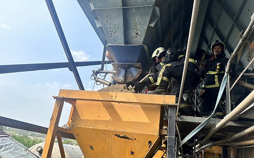 台中男子掉入砂石輸送機 救出無生命跡象送醫