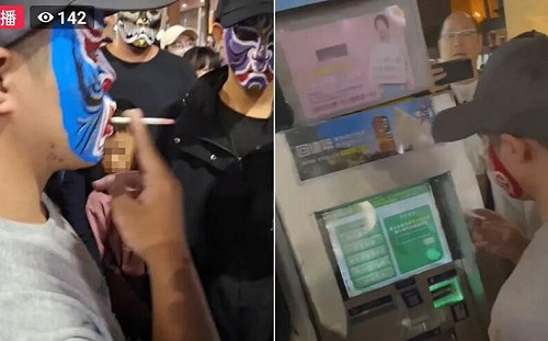 一群八家將臉譜男｢堵人噴菸｣李正皓轟高虹安：太久沒被修理皮癢？