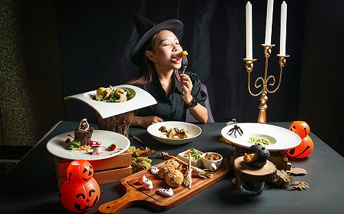 萬聖節餐飲業大搞怪 木乃伊、女巫、吸血鬼端上桌