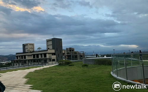 11月仍飆33度高溫！氣象署：12月冷高壓才會下來