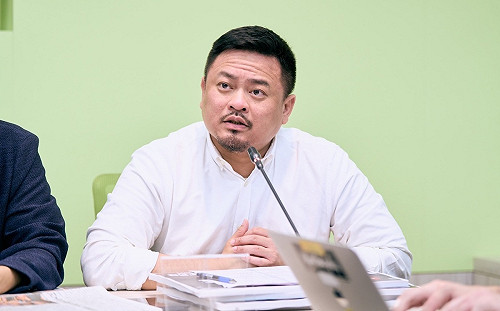 重提25年前舊案 洪申翰酸侯友宜還是適合當警察 