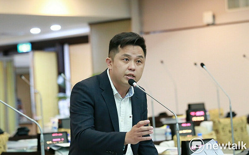 李啟維籲開放安平環港聯外道路  改善安平區交通堵塞