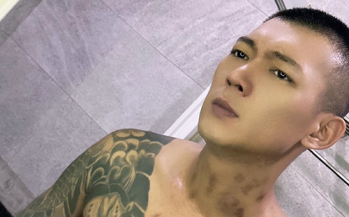 鳳梨胸口驚見「大片不明痕跡」！城隍廟老師：7天不要回家就好