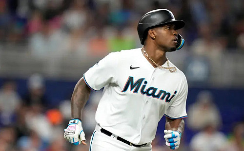 馬林魚36轟重砲Soler宣布投身自由市場