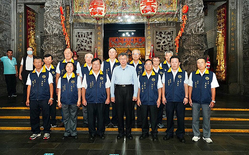 屏東廟口開講 藍白合柯文哲提台灣模式